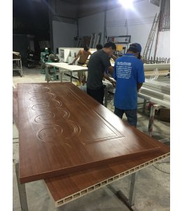 MẪU CỬA GỖ CHỐNG CHÁY COMPOSITE HOÀN THIỆN DA 7-77 MÀU CĂM XE